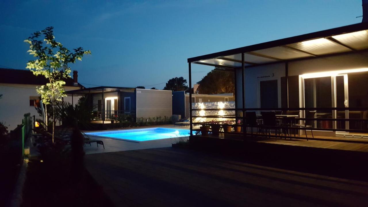 Mobile homes Kampor Esterno foto