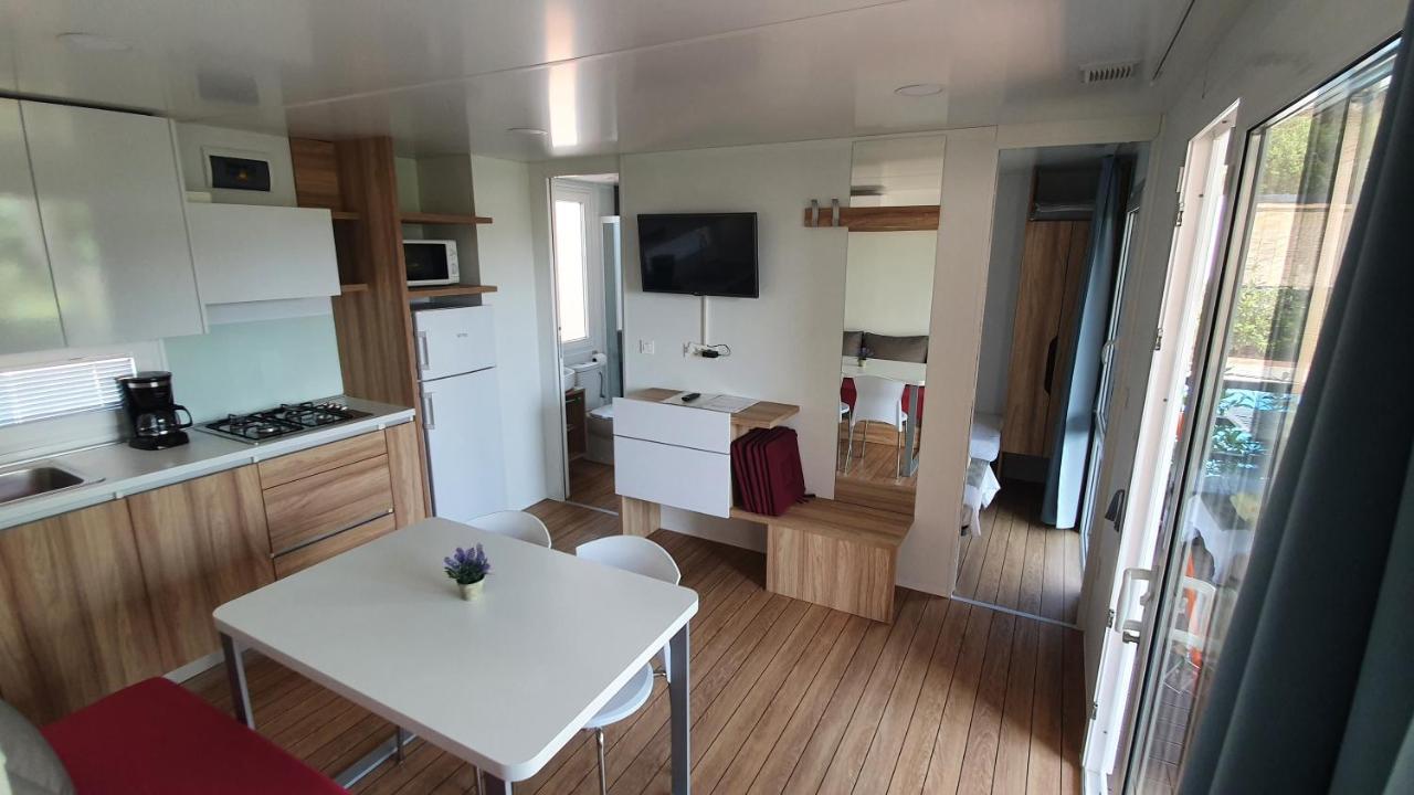 Mobile homes Kampor Esterno foto